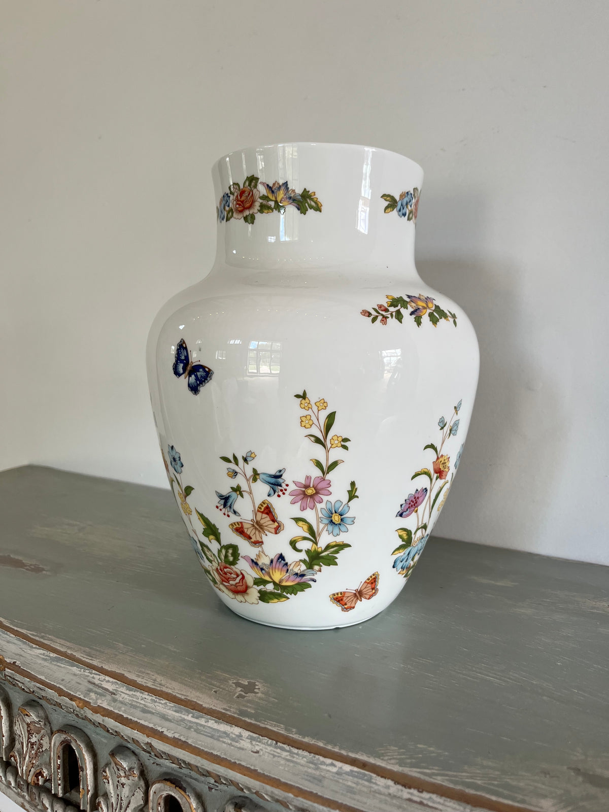 Aynsley 'Cottage Garden' Porcelain Vase