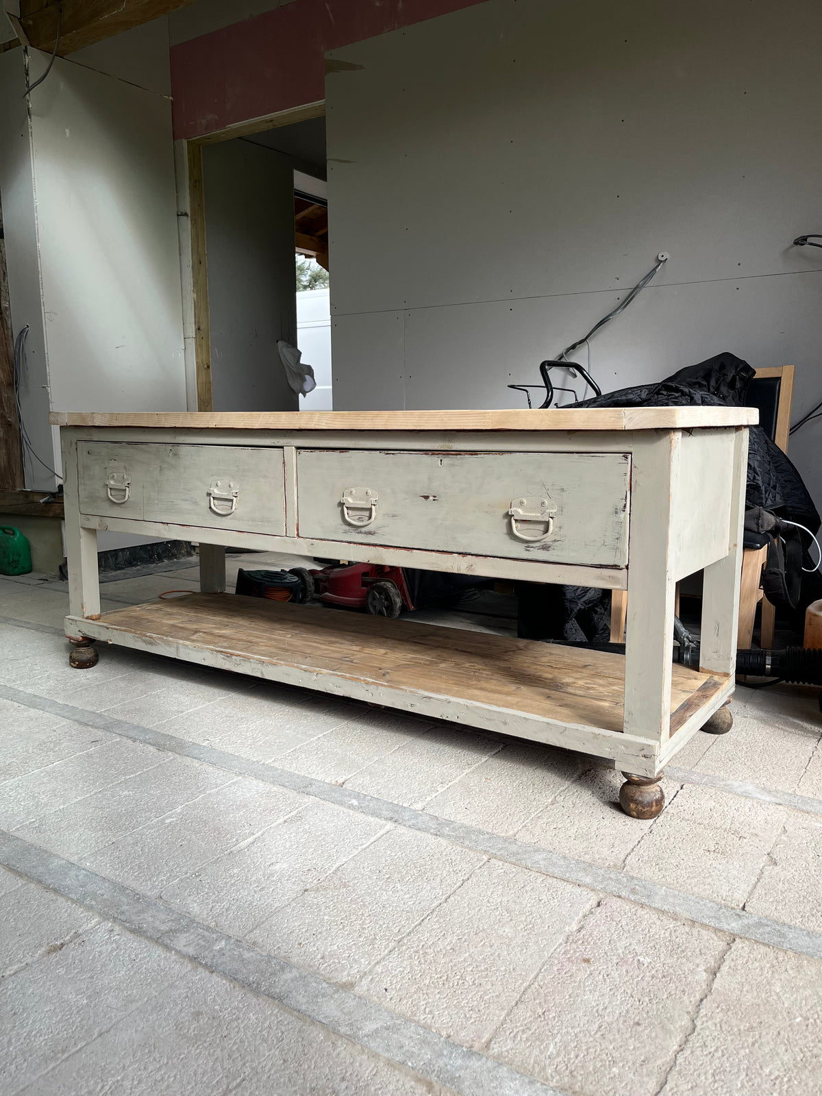 Pot Shelf Prep table Island