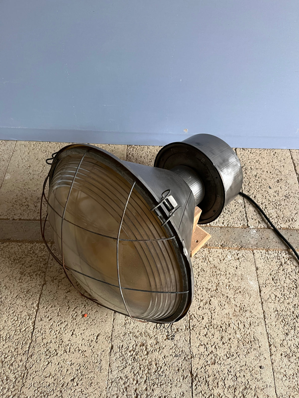 Industrial Caged Factory Pendant Light