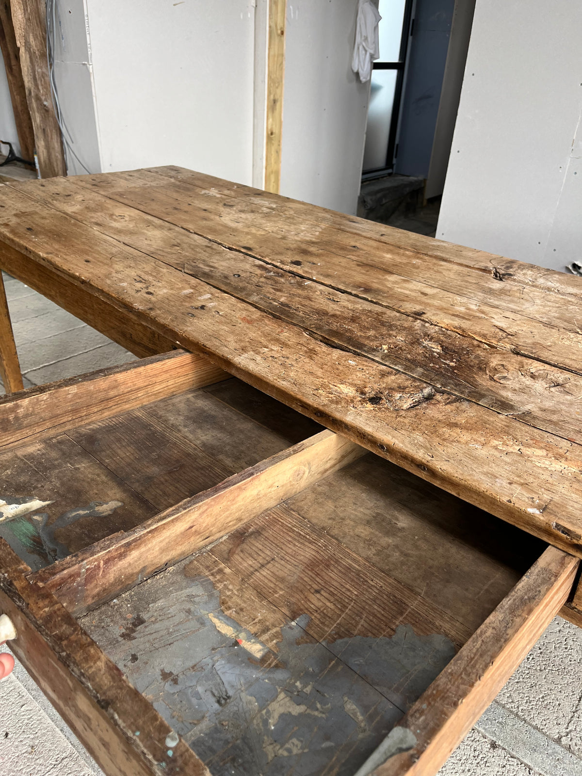 Long French Scrub Table
