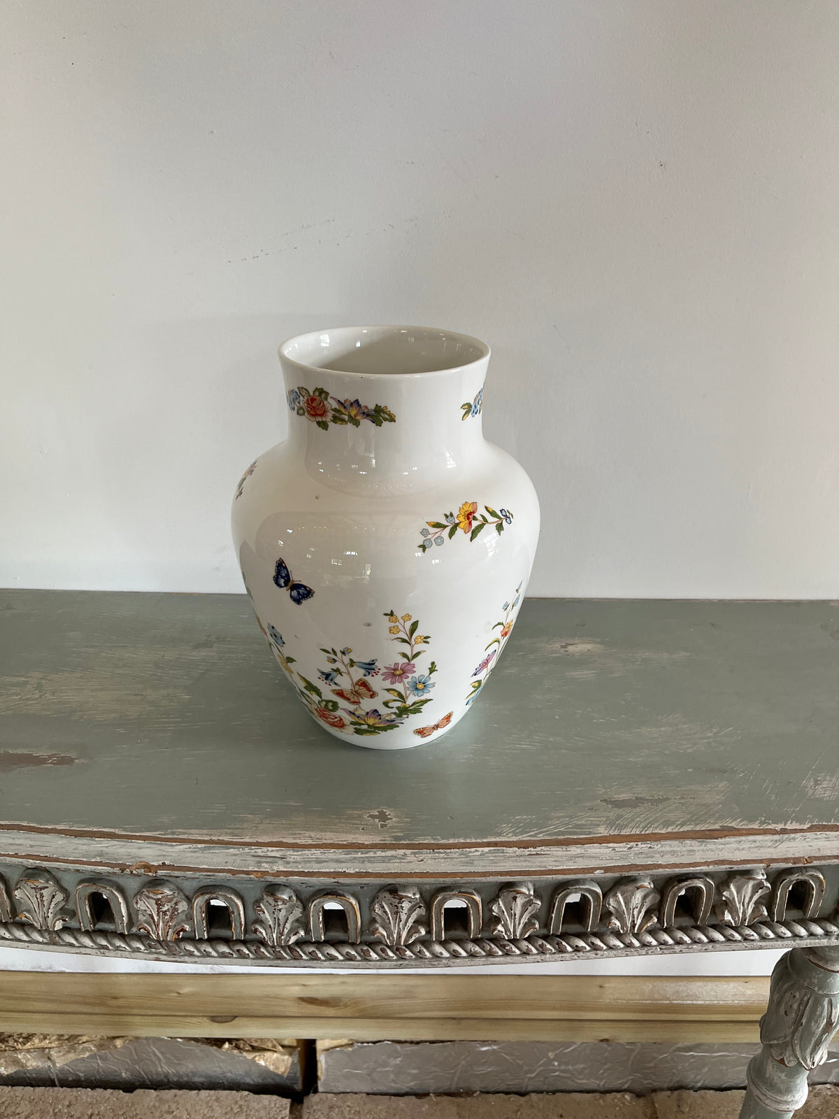 Aynsley 'Cottage Garden' Porcelain Vase