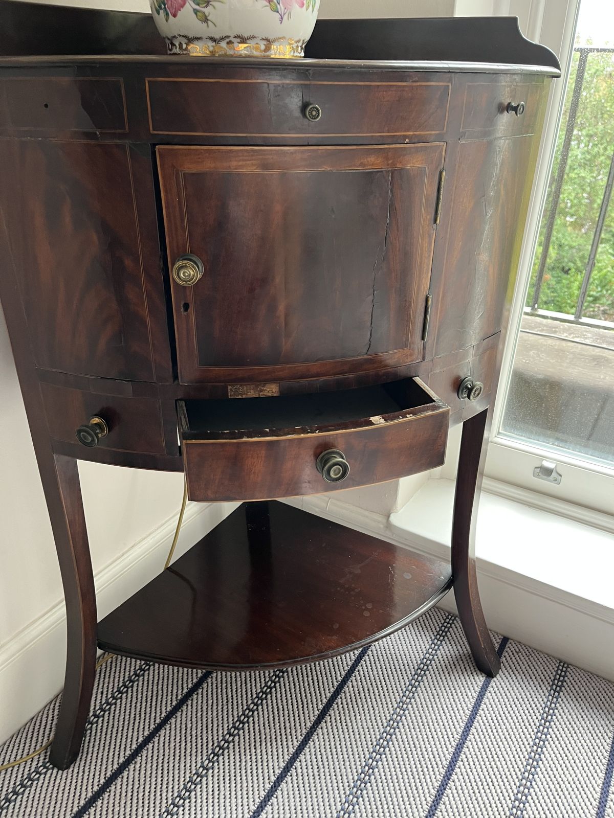 Georgian Mahogany Bow Front Corner Cabinet With Drawer