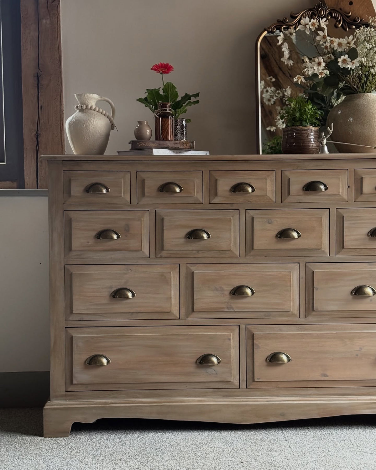 Pine Chest of Drawers