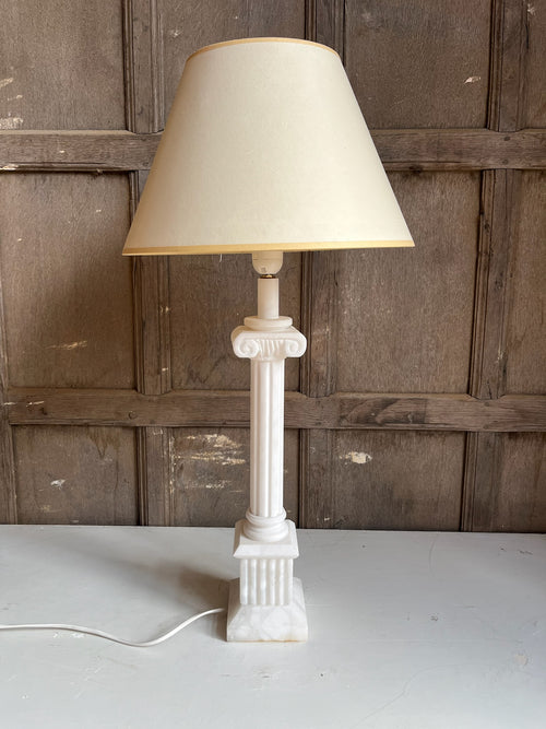 Alabaster Corinthian Column Marble Lamp