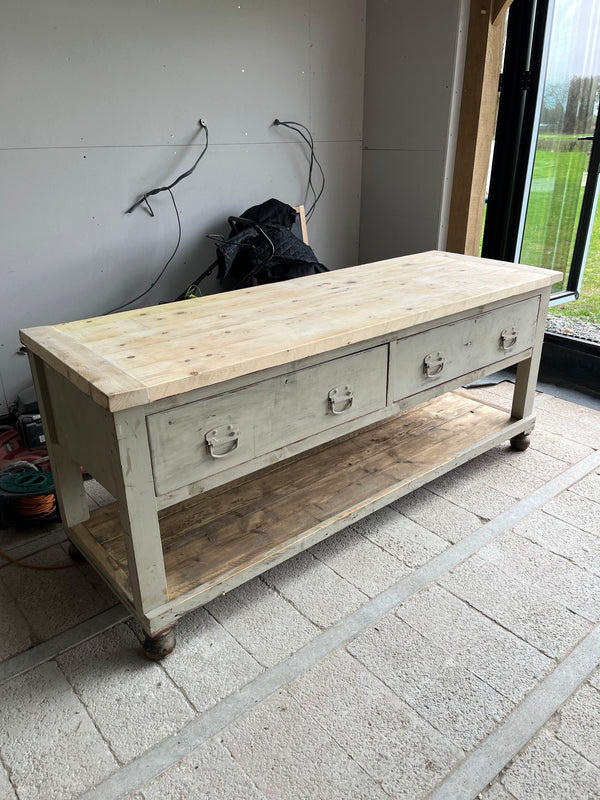 Pot Shelf Prep table Island